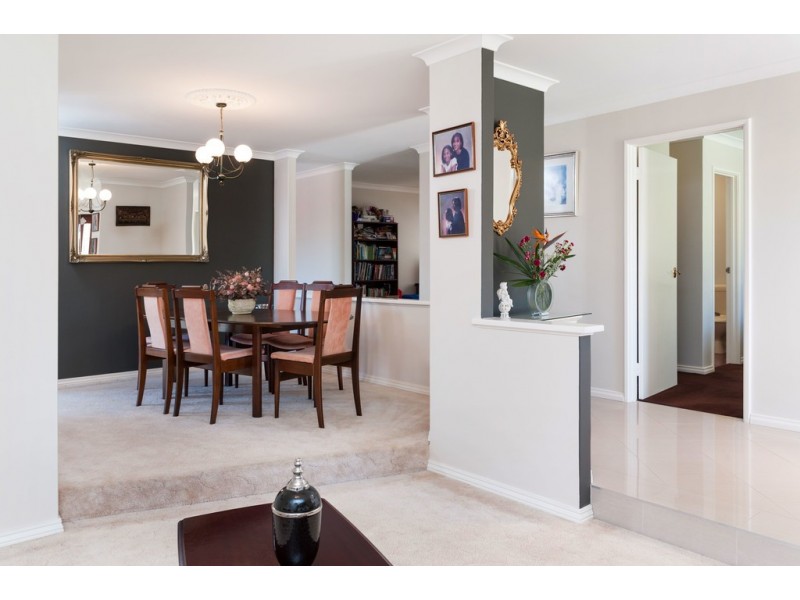 4 Palma Place, Coogee WA 6166