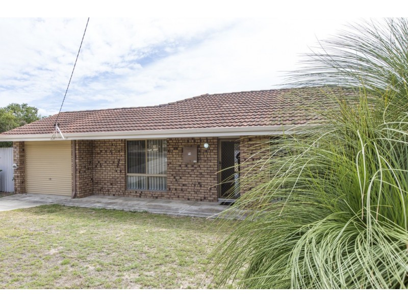 72 Winterfold Road, Samson WA 6163