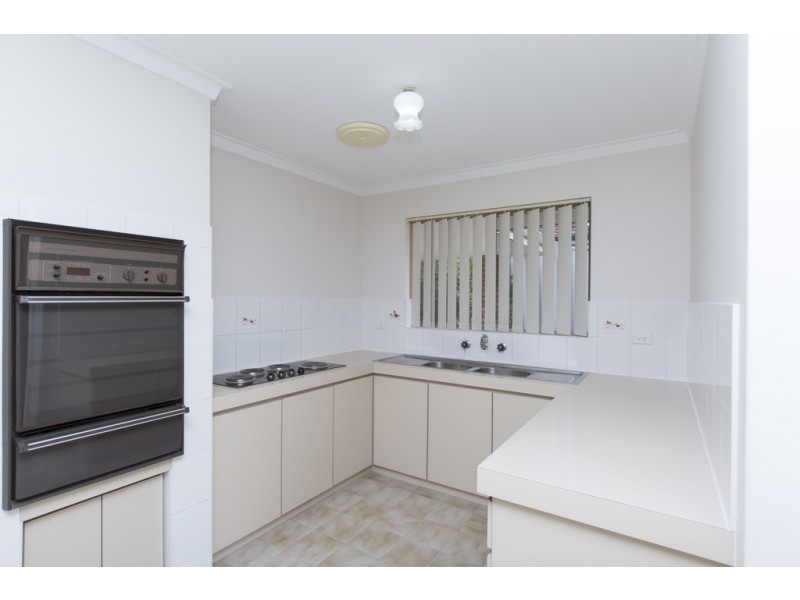 72 Winterfold Road, Samson WA 6163