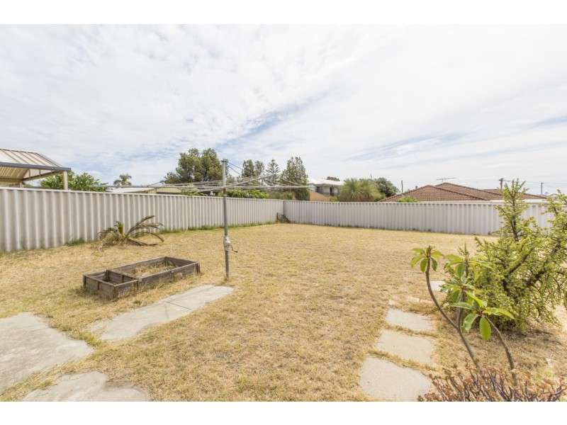 72 Winterfold Road, Samson WA 6163