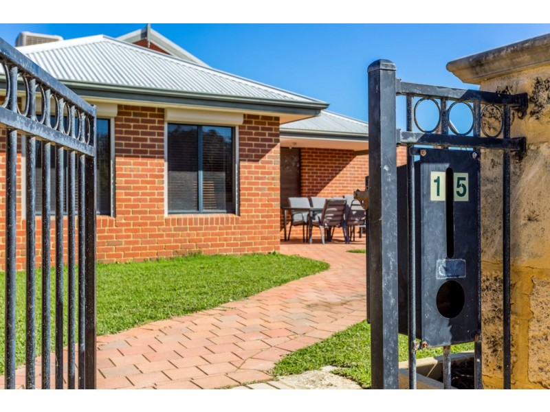 15 Cape Meares Crescent, Butler WA 6036