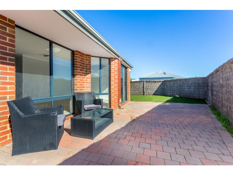 15 Cape Meares Crescent, Butler WA 6036