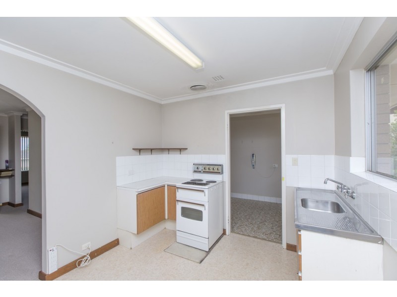 30B Edeline Street, Spearwood WA 6163