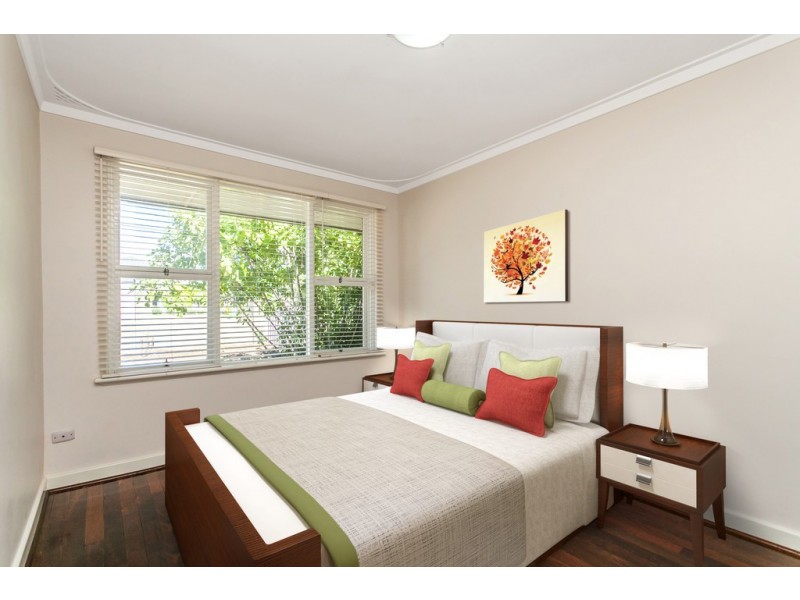 84 Edeline Street, Spearwood WA 6163