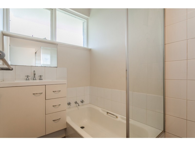 84 Edeline Street, Spearwood WA 6163