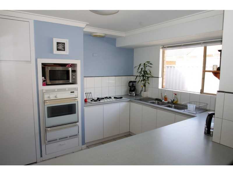10B Korel Place, Coogee WA 6166