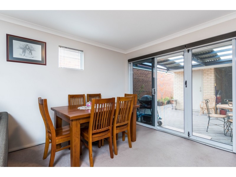 9/1 Jardine Street, Success WA 6164