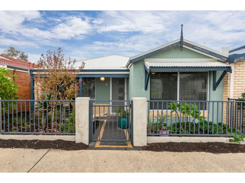 9/1 Jardine Street, Success WA 6164