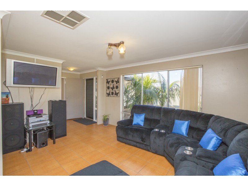 78 Sandpiper Loop, Yangebup WA 6164