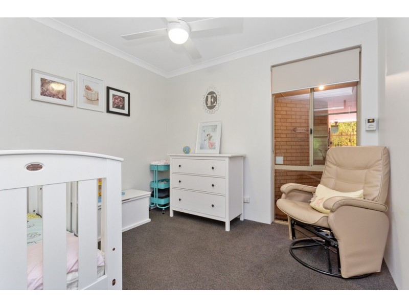 80 Bolderwood Drive, South Lake WA 6164