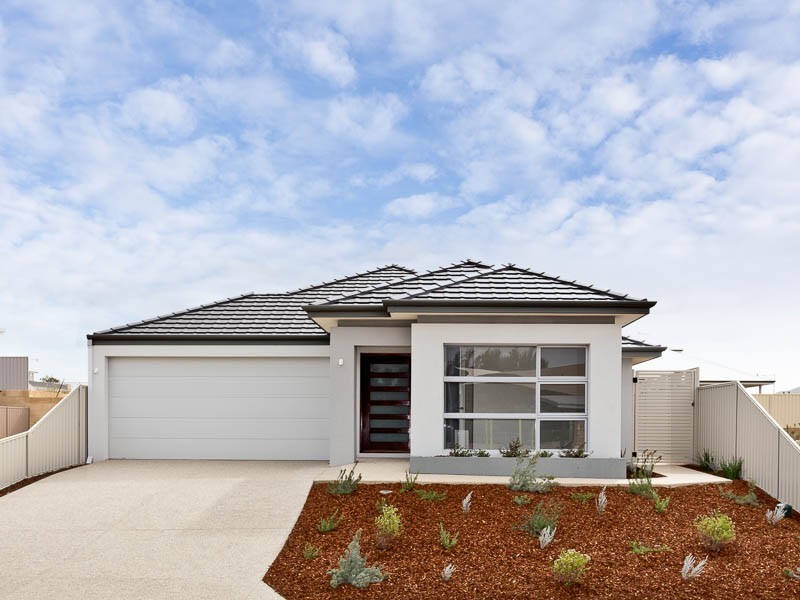 36 Crown Terrace, Coogee WA 6166