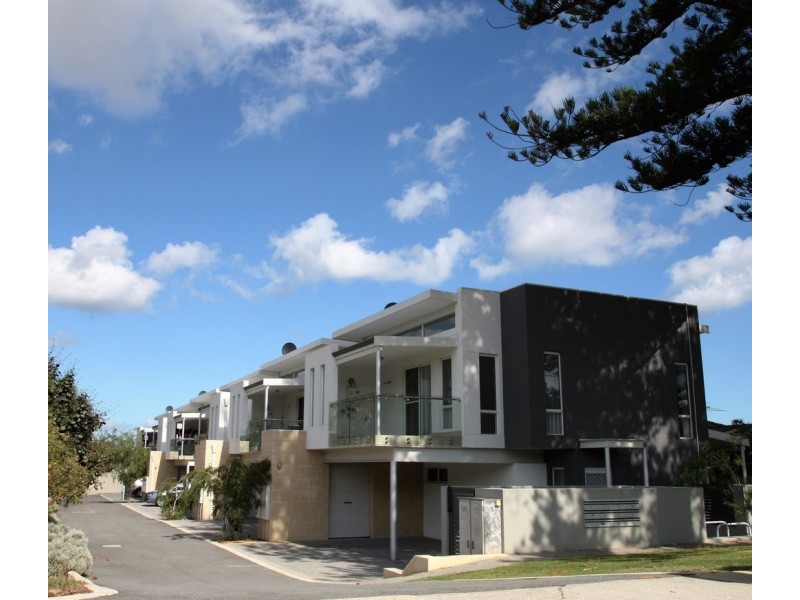 9/7 Goldsmith Road, Spearwood WA 6163