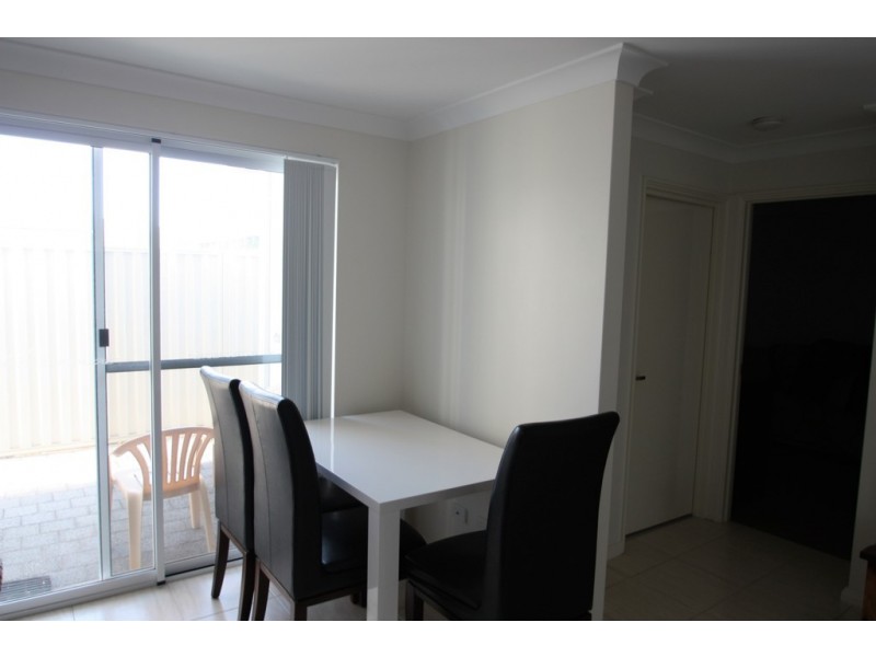 9/7 Goldsmith Road, Spearwood WA 6163