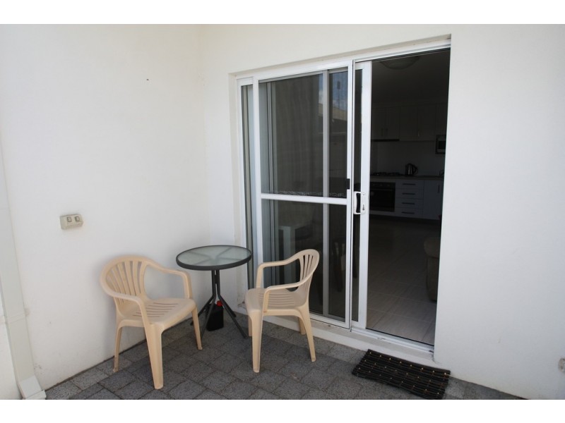 9/7 Goldsmith Road, Spearwood WA 6163