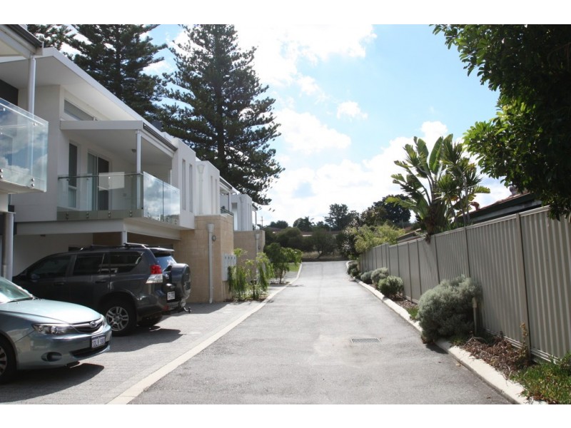 9/7 Goldsmith Road, Spearwood WA 6163