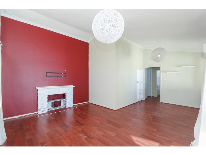 27 Steward Way, Orelia WA 6167