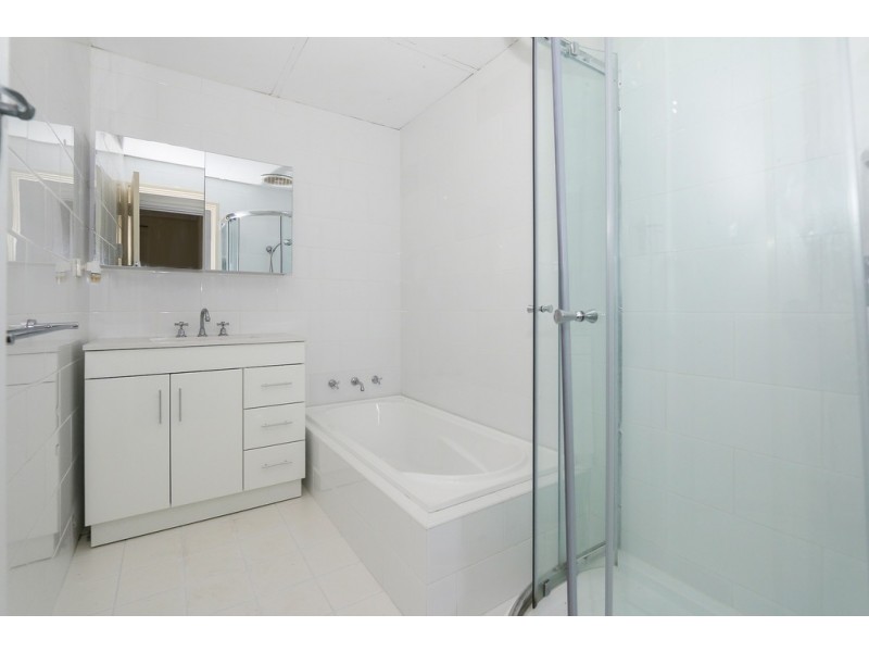 27 Steward Way, Orelia WA 6167