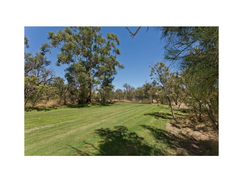19 Jarrah Close (2 hectares), Wandi WA 6167