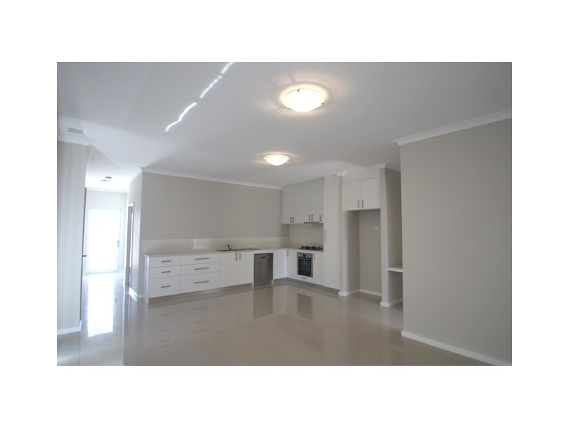 3/21 Edeline Street, Spearwood WA 6163