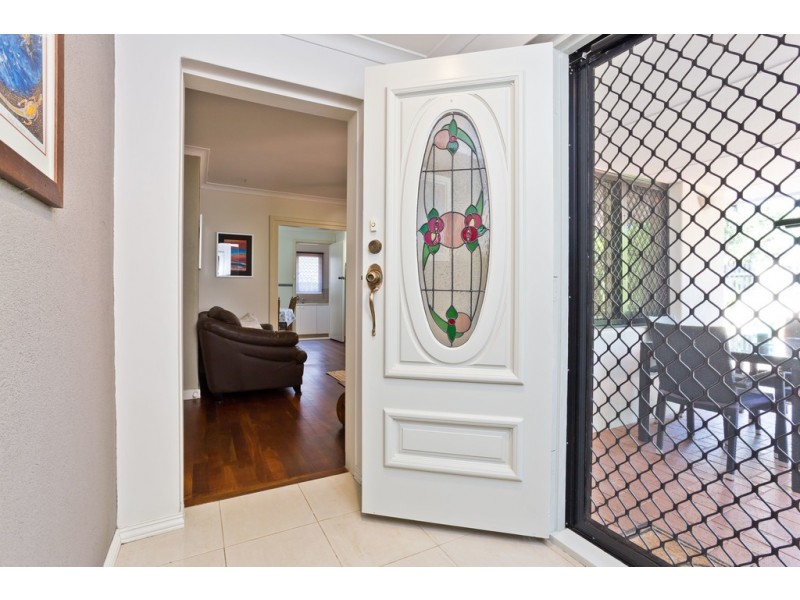 1 Hartley Street, Coolbellup WA 6163