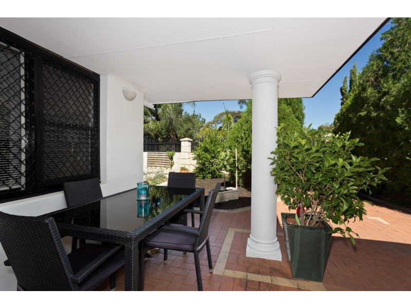 1 Hartley Street, Coolbellup WA 6163