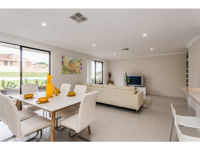 12A Isted Avenue, Hamilton Hill WA 6163