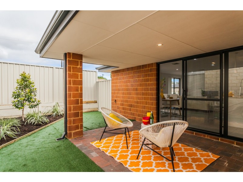 12A Isted Avenue, Hamilton Hill WA 6163