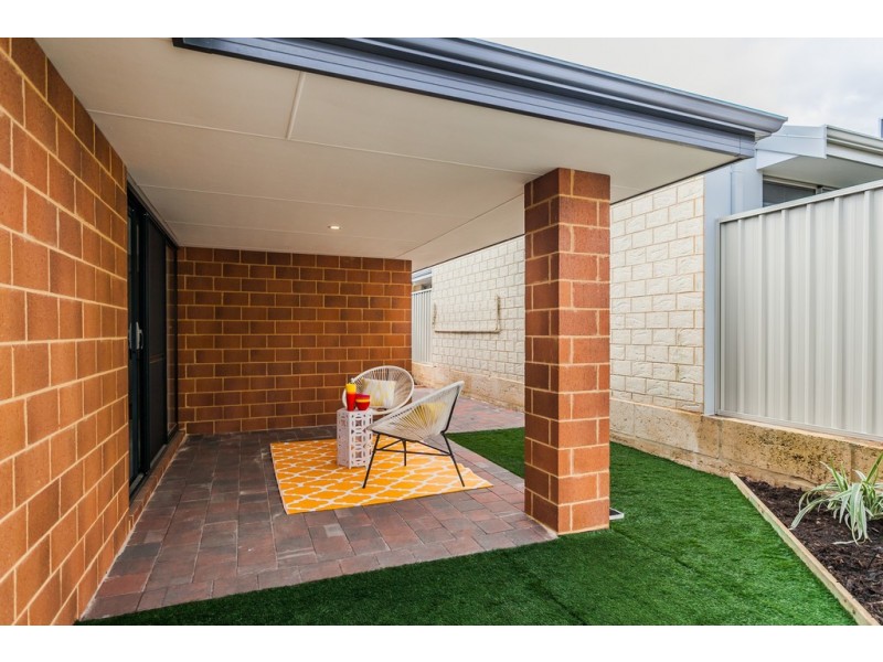 12A Isted Avenue, Hamilton Hill WA 6163