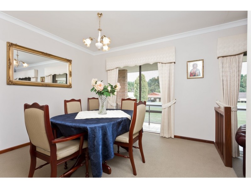 3 Gairdner Drive, Kardinya WA 6163