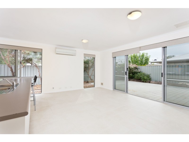 4 Leontes Way, Coolbellup WA 6163