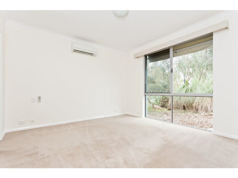 4 Leontes Way, Coolbellup WA 6163