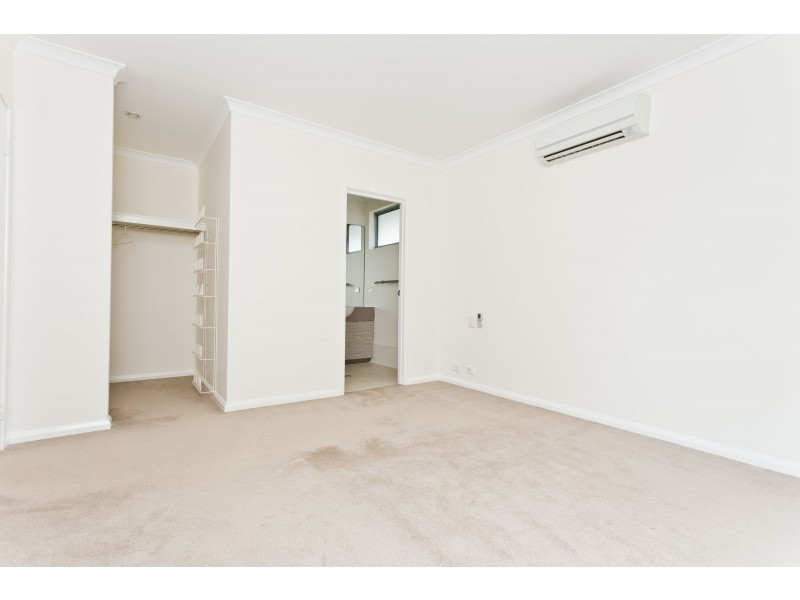 4 Leontes Way, Coolbellup WA 6163