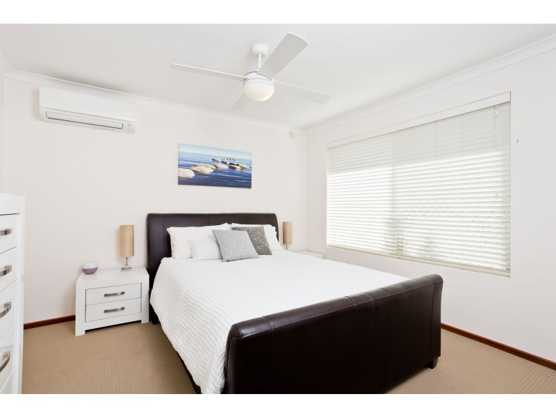 12A Crossland Way, Kardinya WA 6163