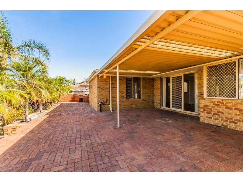 16 Galsworthy Place, Spearwood WA 6163