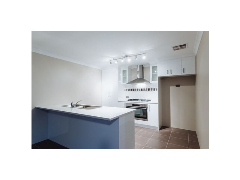 34A Mayor Road, Coogee WA 6166