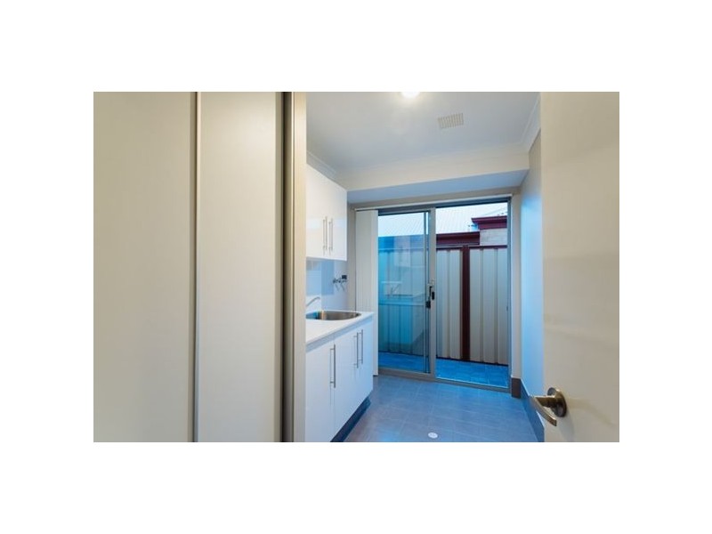 34A Mayor Road, Coogee WA 6166