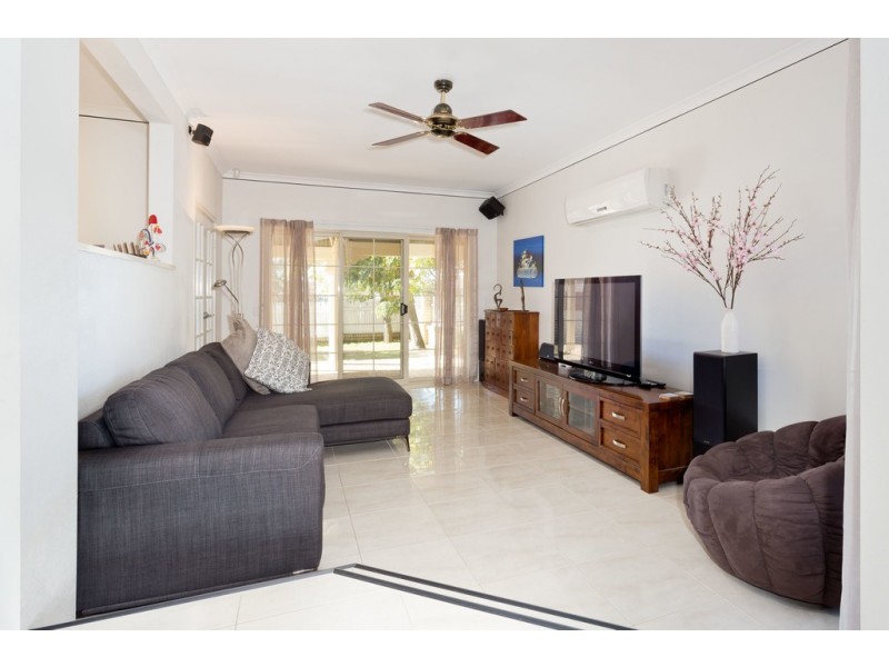 1 Clifton Court, Kardinya WA 6163