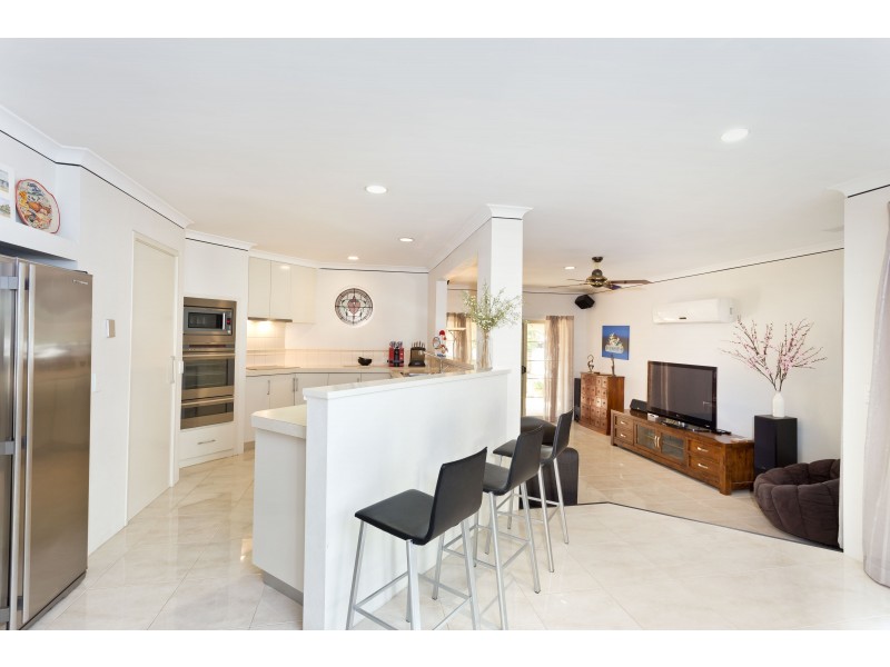 1 Clifton Court, Kardinya WA 6163