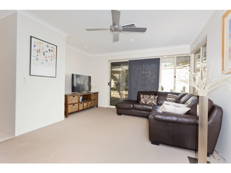 1 Clifton Court, Kardinya WA 6163