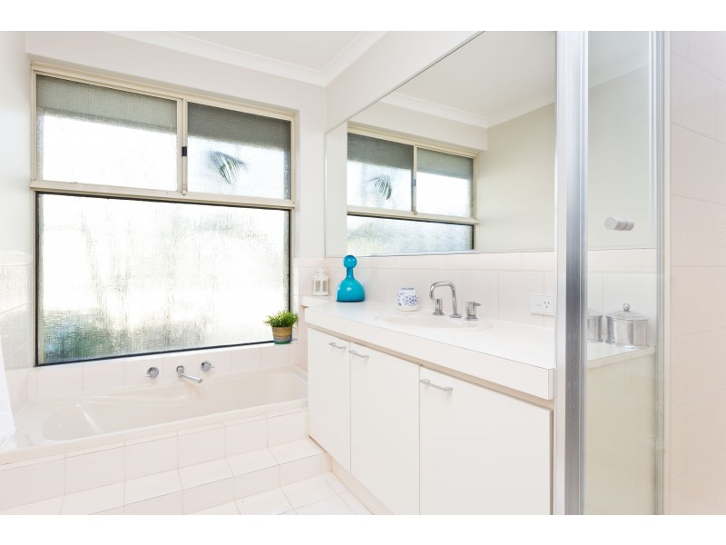 1 Clifton Court, Kardinya WA 6163