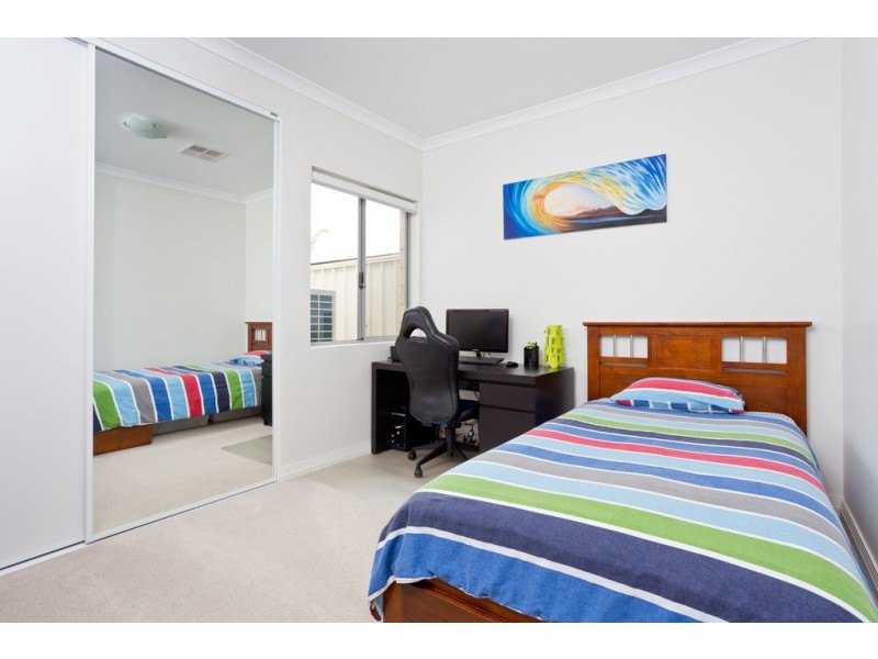 39B Ochiltree Way, Kardinya WA 6163