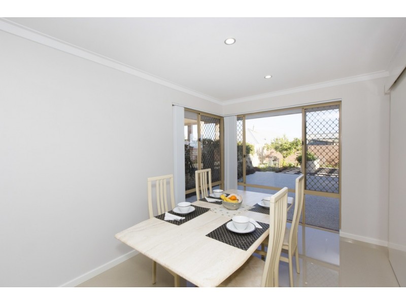 30 Amity Boulevard, Coogee WA 6166