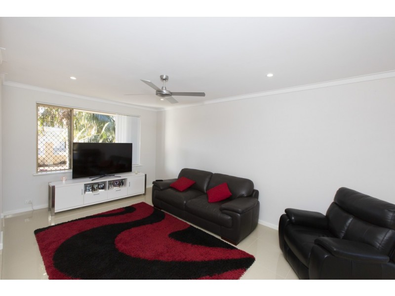 30 Amity Boulevard, Coogee WA 6166