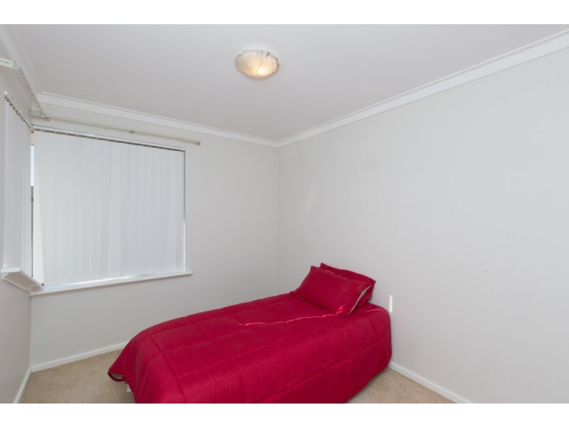 30 Amity Boulevard, Coogee WA 6166