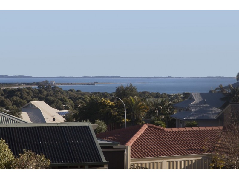 30 Amity Boulevard, Coogee WA 6166