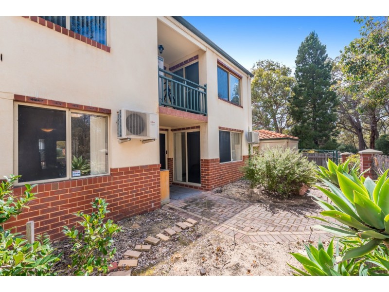 11/16 Ritz Court, Bibra Lake WA 6163