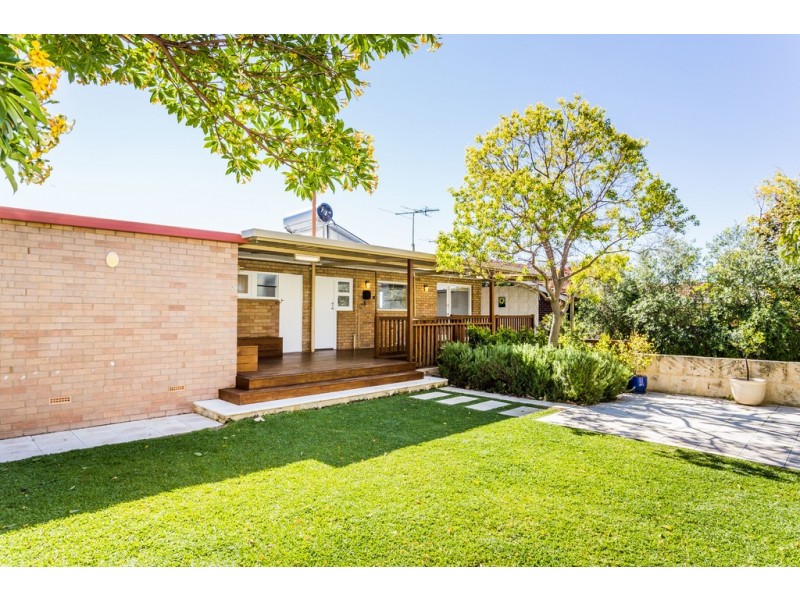 36 Headland Road, Hamilton Hill WA 6163