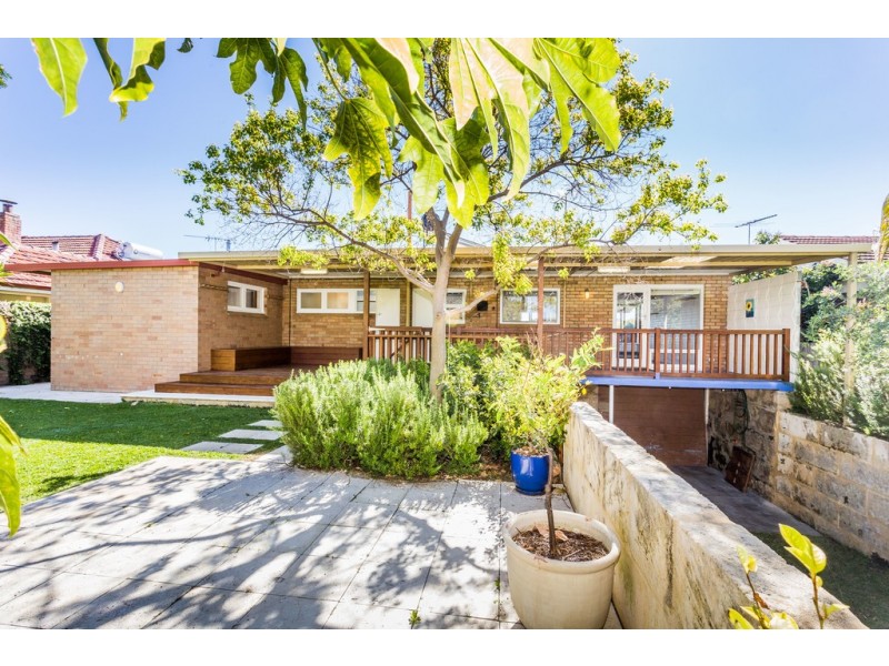 36 Headland Road, Hamilton Hill WA 6163