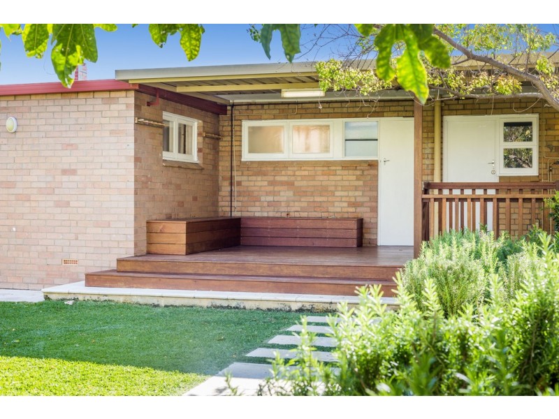 36 Headland Road, Hamilton Hill WA 6163