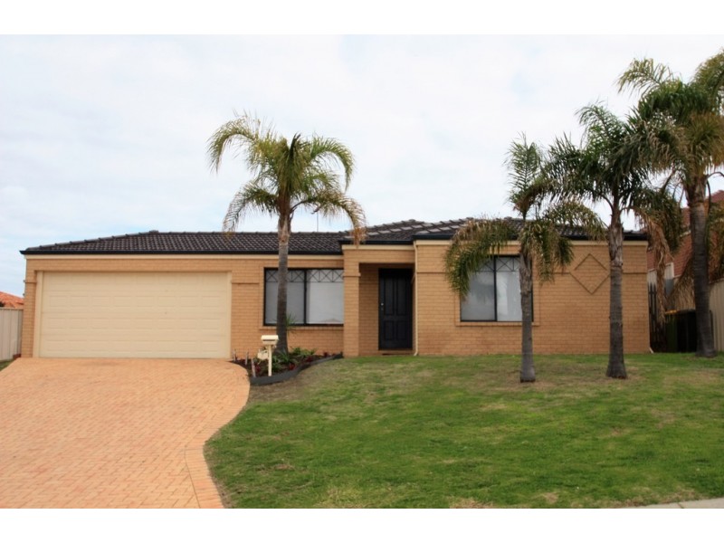 9 Peel Road, Coogee WA 6166